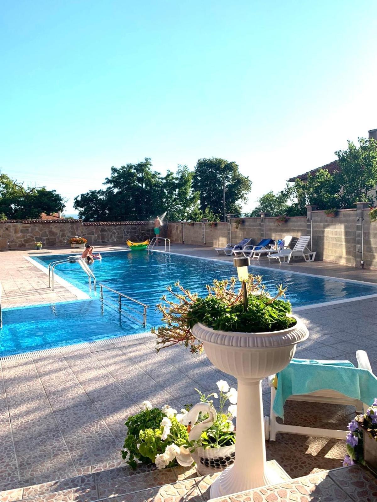 Byala Residence Apartments Экстерьер фото