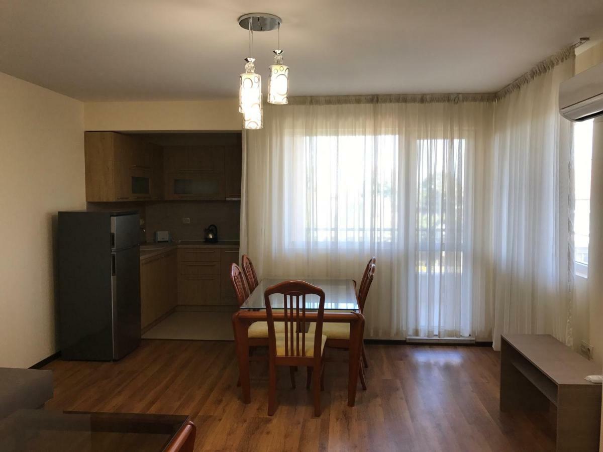 Byala Residence Apartments Экстерьер фото